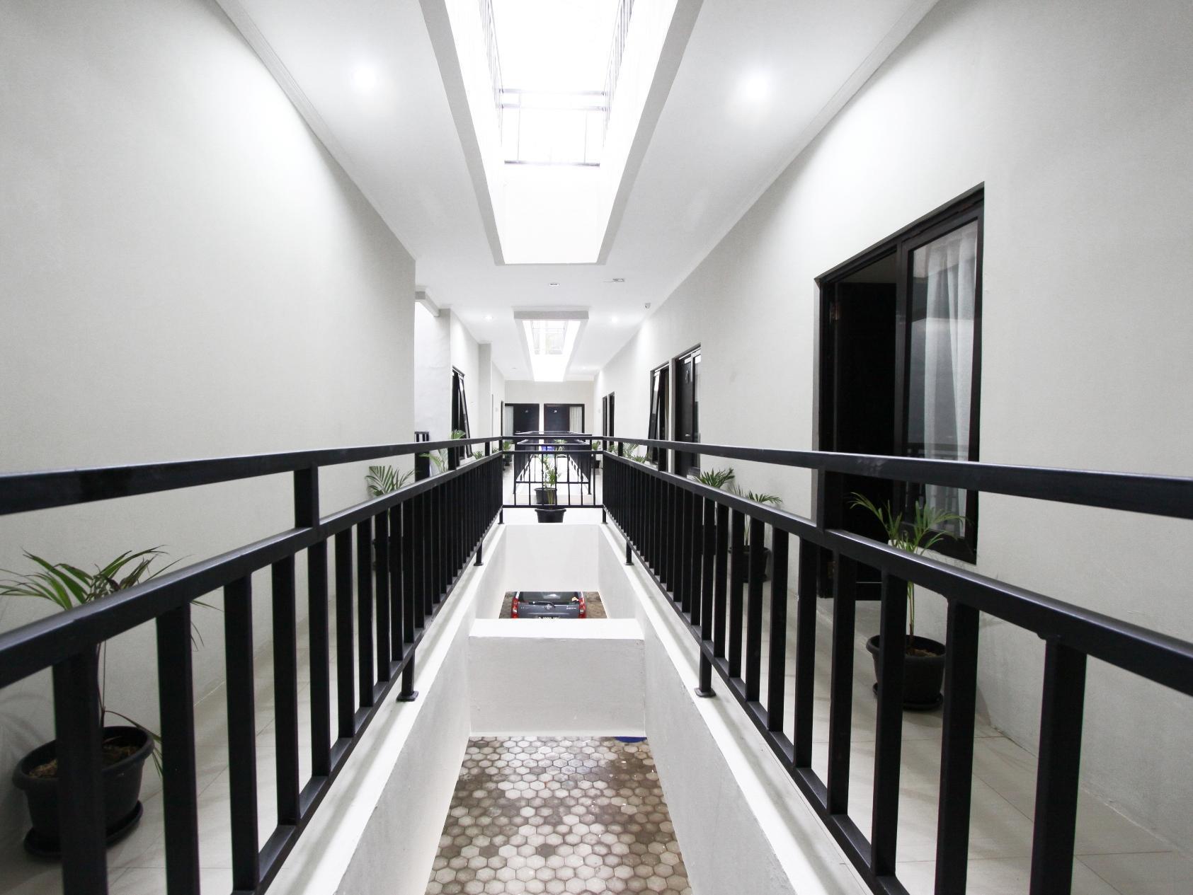 D'Paragon Kijang Utara Alastuwo Ngoại thất bức ảnh